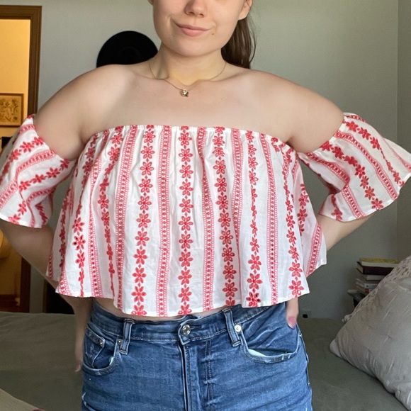 Gypsy-Style Cropped Blouse NWT - Picture 2 of 4